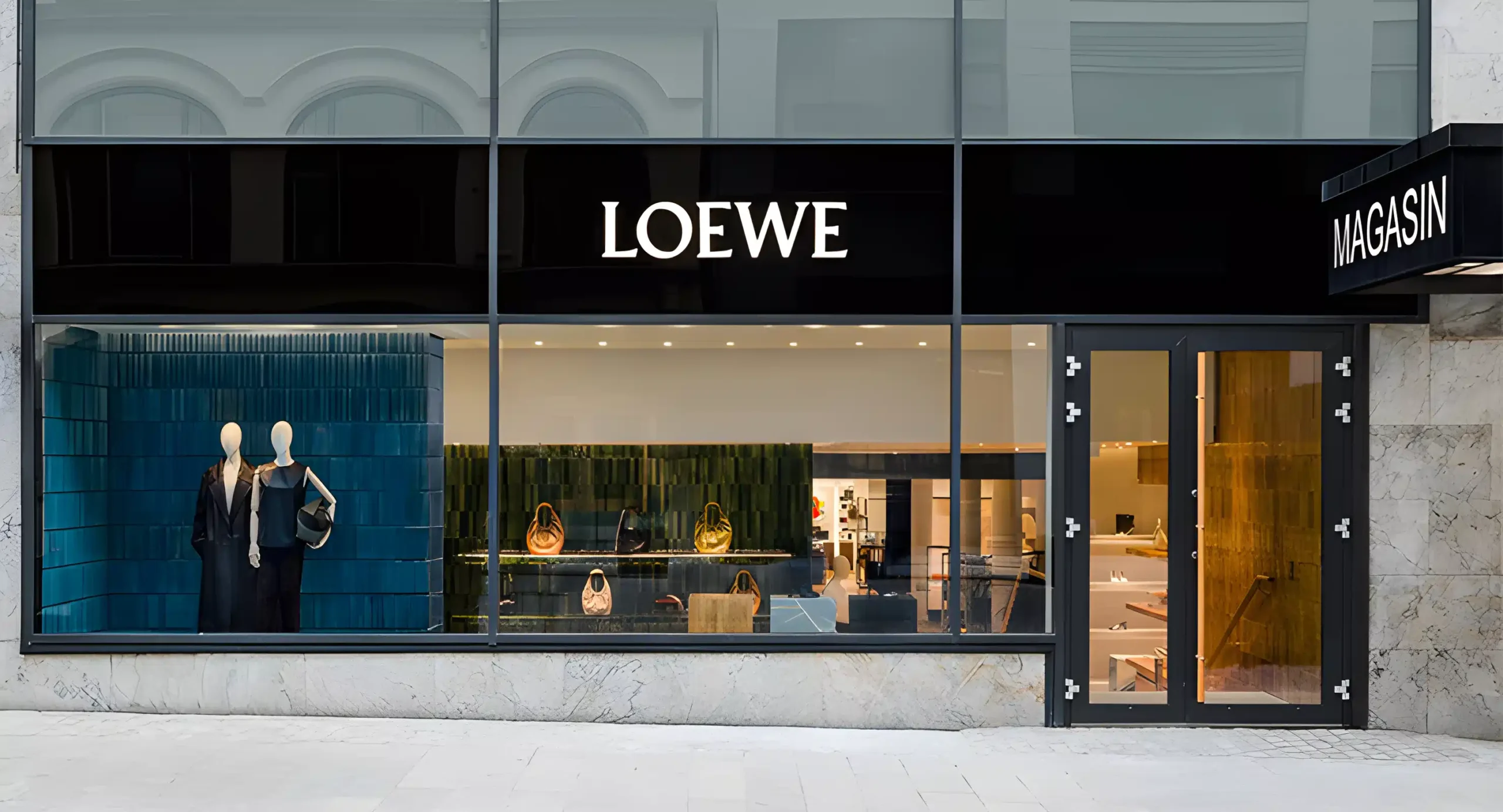 Banner 1 scaled - LOEWE Butik Sverige