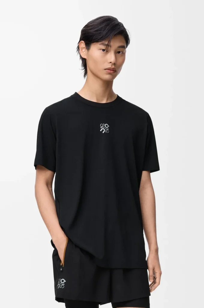 Aktiv T-shirt i teknisk jersey Svart Aktiv T-shirt i teknisk jersey Svart