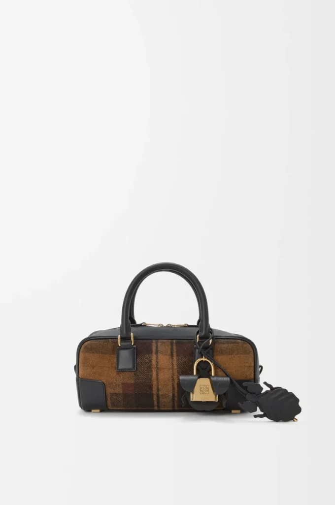 Amazona 23 kort väska i tartanmocka och nappa kalvskinn Tan/Black Amazona 23 kort väska i tartanmocka och nappa kalvskinn Tan/Black