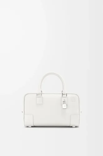 Amazona 23-väska i mjukt kornat kalvskinn Soft White