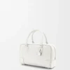 Amazona 23-väska i mjukt kornat kalvskinn Soft White Amazona 23-väska i mjukt kornat kalvskinn Soft White