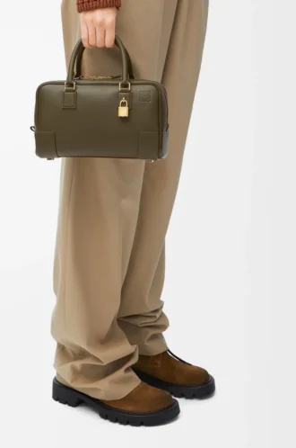 Amazona 23-väska i nappa kalvskinn Dark Khaki