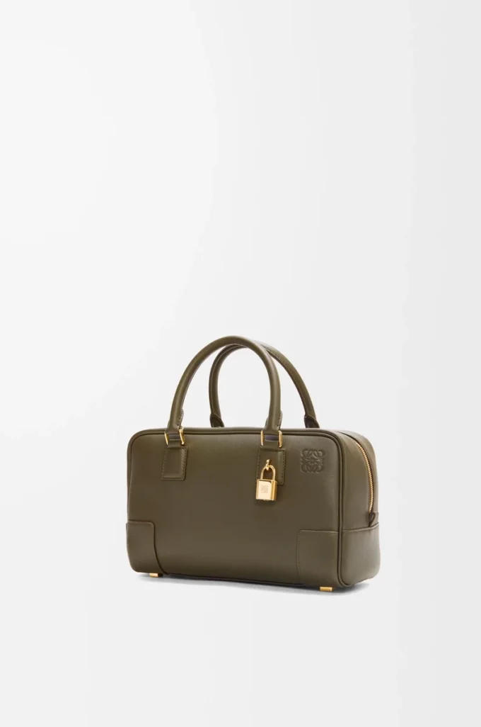 Amazona 23-väska i nappa kalvskinn Dark Khaki Amazona 23-väska i nappa kalvskinn Dark Khaki