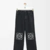 Anagram baggy jeans i denim Svart Anagram baggy jeans i denim Svart