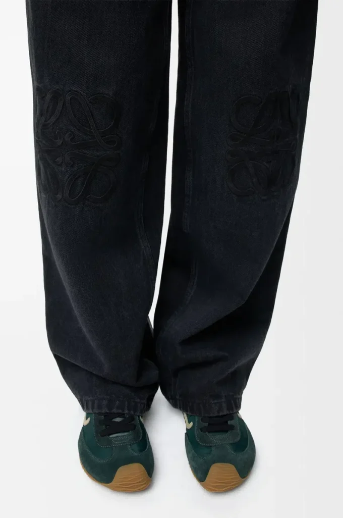 Anagram baggy jeans i denim Svart Anagram baggy jeans i denim Svart