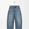Anagram-barreljeans i denim Tvättad denim Anagram-barreljeans i denim Tvättad denim