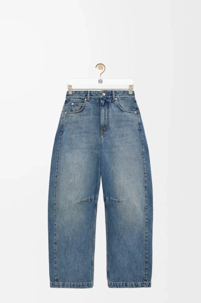Anagram-barreljeans i denim Tvättad denim Anagram-barreljeans i denim Tvättad denim