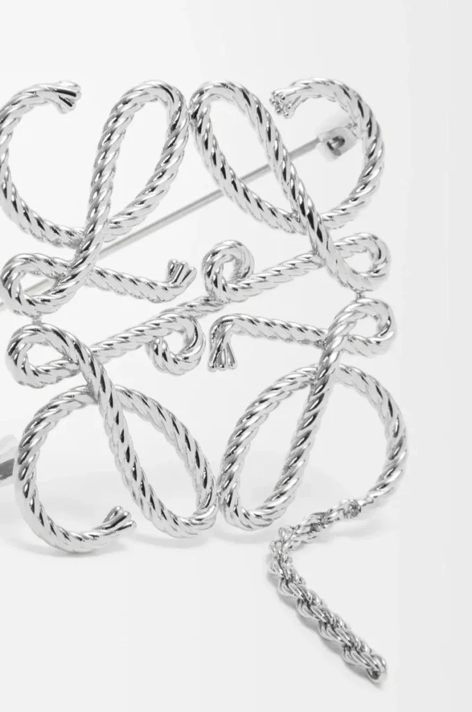 Anagram-brosch Silver Anagram-brosch Silver