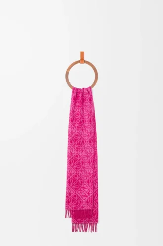 Anagram-halsduk i ull och kashmir Fuchsia