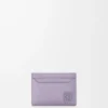 Anagram kortfodral i kalvskinn med kornig struktur Dirty Mauve Anagram kortfodral i kalvskinn med kornig struktur Dirty Mauve