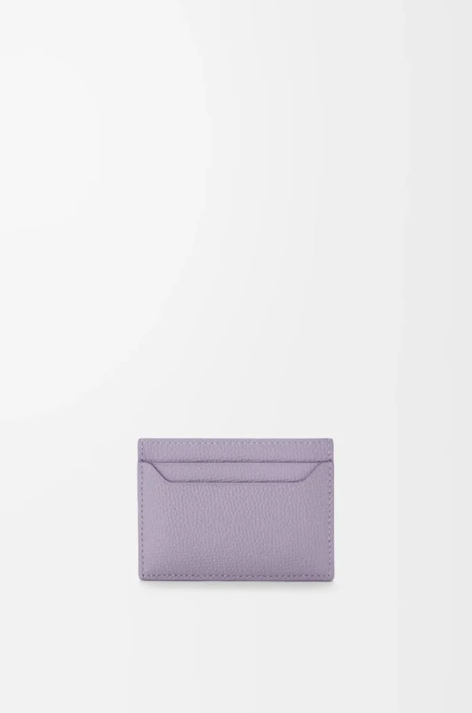 Anagram kortfodral i kalvskinn med kornig struktur Dirty Mauve Anagram kortfodral i kalvskinn med kornig struktur Dirty Mauve