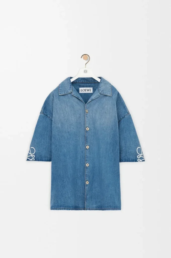 Anagram kortärmad skjorta i denim Tvättad denim Anagram kortärmad skjorta i denim Tvättad denim