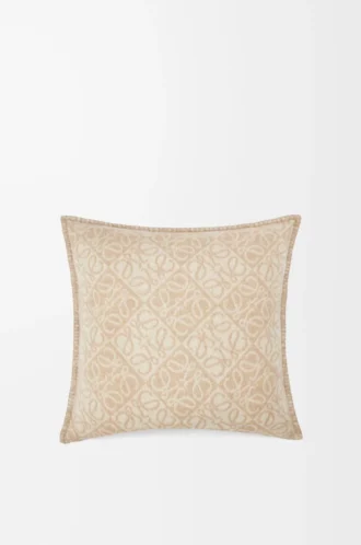 Anagram-kudde i ull och kashmir Beige