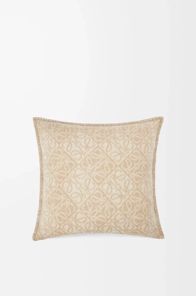 Anagram-kudde i ull och kashmir Beige Anagram-kudde i ull och kashmir Beige