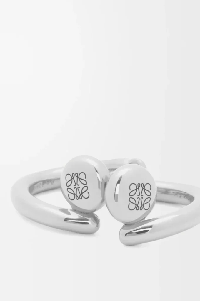 Anagram Pebble mini hoop örhängen i sterlingsilver Silver Anagram Pebble mini hoop örhängen i sterlingsilver Silver