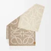 Anagram-scarf i alpacka och ull Beige/Vit Anagram-scarf i alpacka och ull Beige/Vit