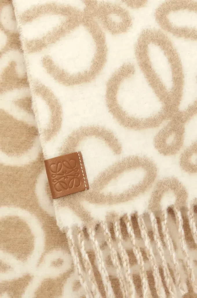 Anagram-scarf i alpacka- och ullblandning Beige/Vit Anagram-scarf i alpacka- och ullblandning Beige/Vit