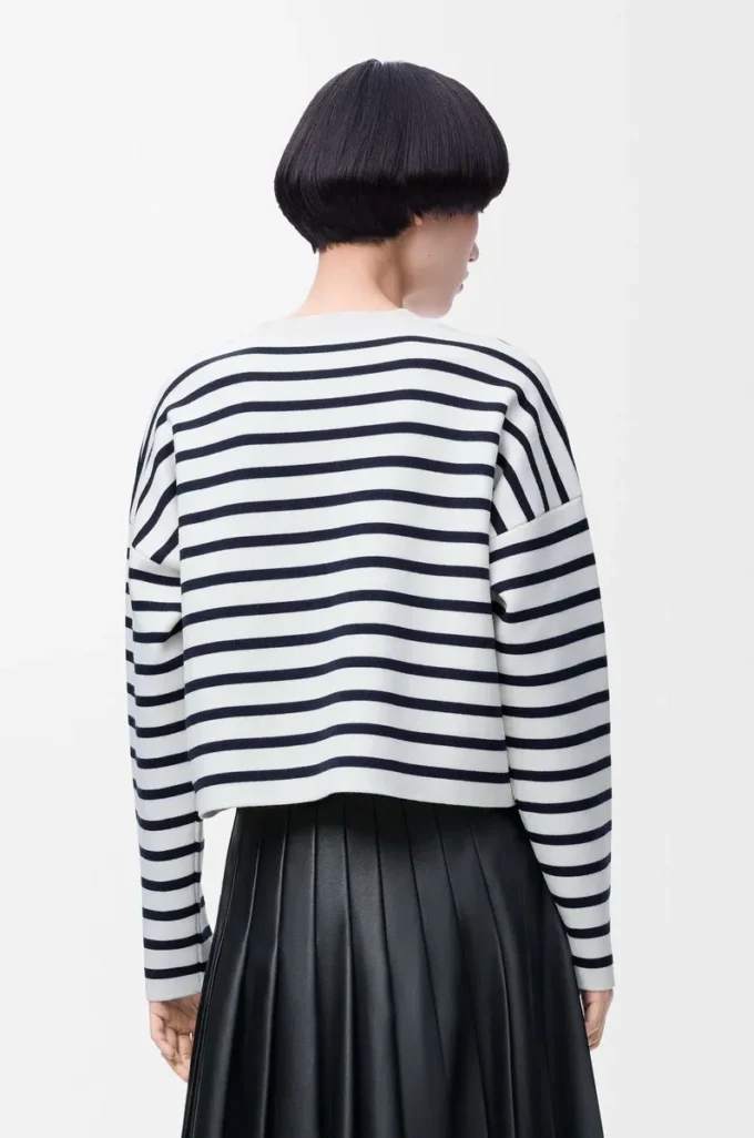 Anagram-tröja i ull Off-white/Navy Anagram-tröja i ull Off-white/Navy