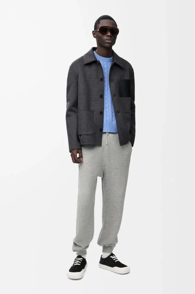 Arbetsjacka i ull och kashmir Charcoal Melange Arbetsjacka i ull och kashmir Charcoal Melange