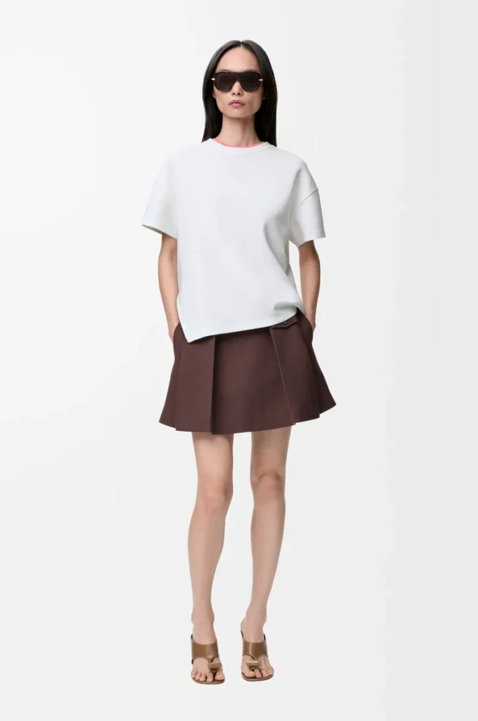 Asymmetrisk T-shirt i bomullsblandning Vit Asymmetrisk T-shirt i bomullsblandning Vit