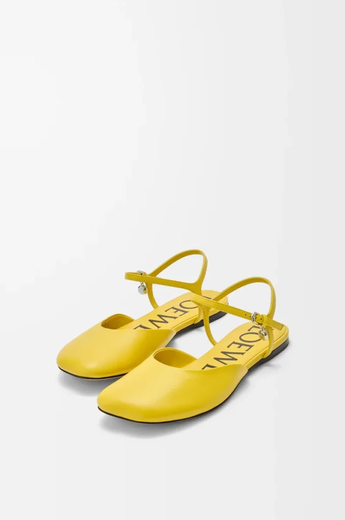 Ballerinaskor med ankelrem i lammskinn Dandelion Ballerinaskor med ankelrem i lammskinn Dandelion