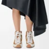 Ballet Runner 2.0 hög modell i mocka och shearling Tan/vit Ballet Runner 2.0 hög modell i mocka och shearling Tan/vit