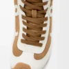 Ballet Runner 2.0 hög modell i mocka och shearling Tan/vit Ballet Runner 2.0 hög modell i mocka och shearling Tan/vit
