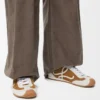 Ballet Runner 2.0 i mocka och shearling Tan/Vit