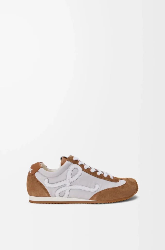 Ballet Runner 2.0 i nylon och kalvskinn Grå/Vit/Tan