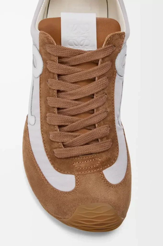 Ballet Runner 2.0 i nylon och kalvskinn Grå/Vit/Tan