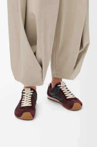 Ballet Runner 2.0 i nylon och kalvskinn Vinröd/Anka blå/Deg