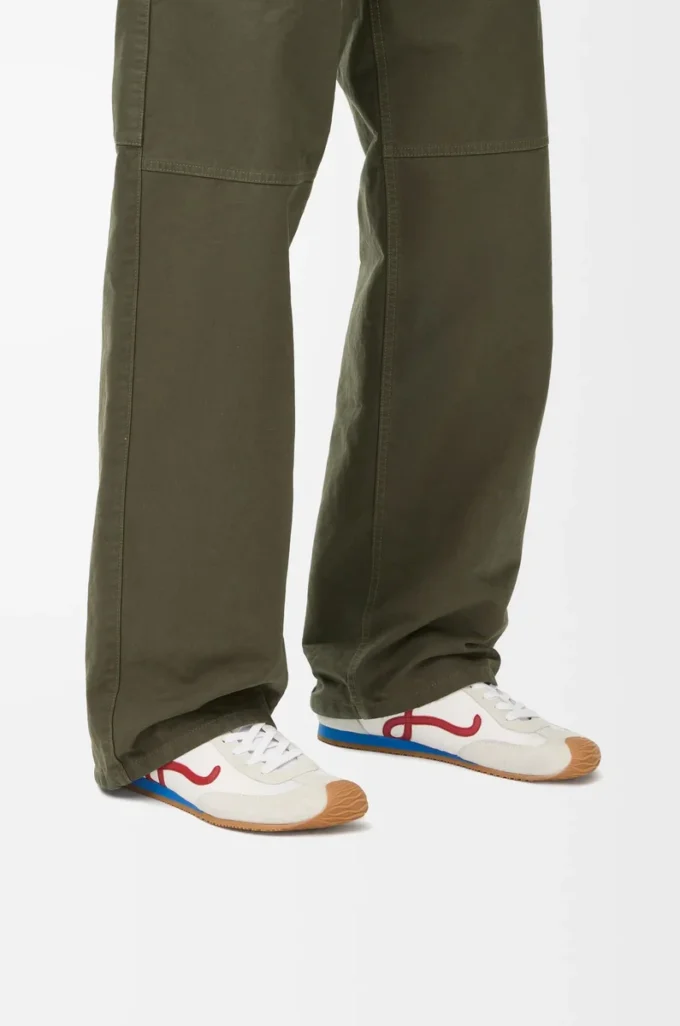 Ballet Runner 2.0 i nylon och kalvskinn Vit/Röd/Blå Ballet Runner 2.0 i nylon och kalvskinn Vit/Röd/Blå
