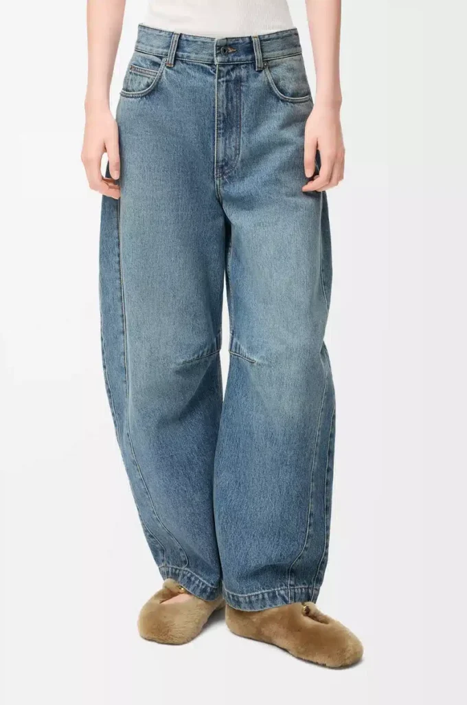 Barreljeans i denim Tvättad denim