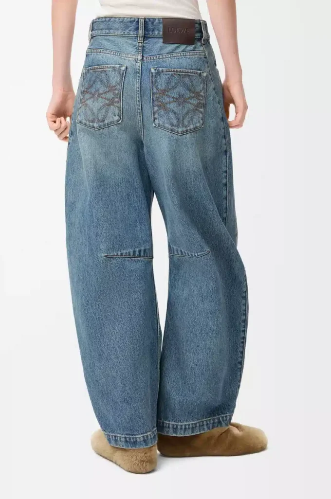 Barreljeans i denim Tvättad denim
