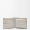 Bifold-plånbok i texturerat klassiskt kalvskinn Shell Grey Bifold-plånbok i texturerat klassiskt kalvskinn Shell Grey