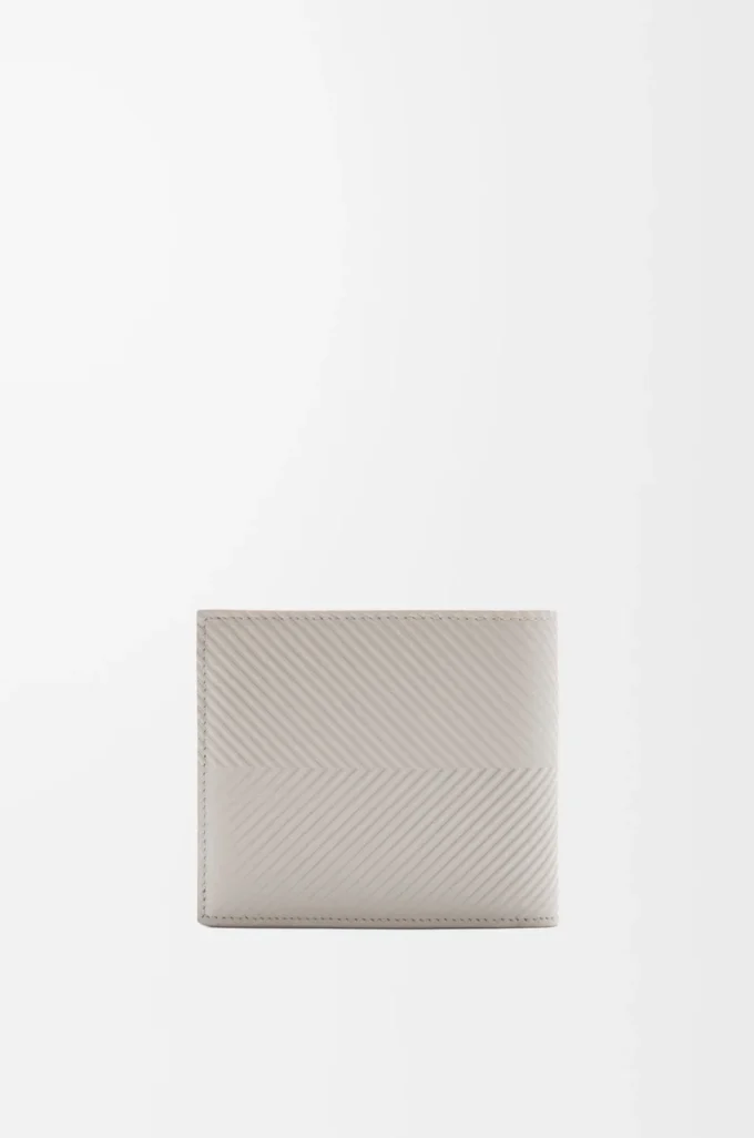 Bifold-plånbok i texturerat klassiskt kalvskinn Shell Grey Bifold-plånbok i texturerat klassiskt kalvskinn Shell Grey