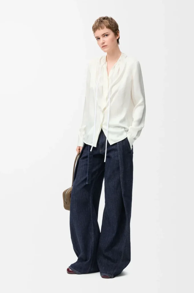 Blus i silke Vit Blus i silke Vit