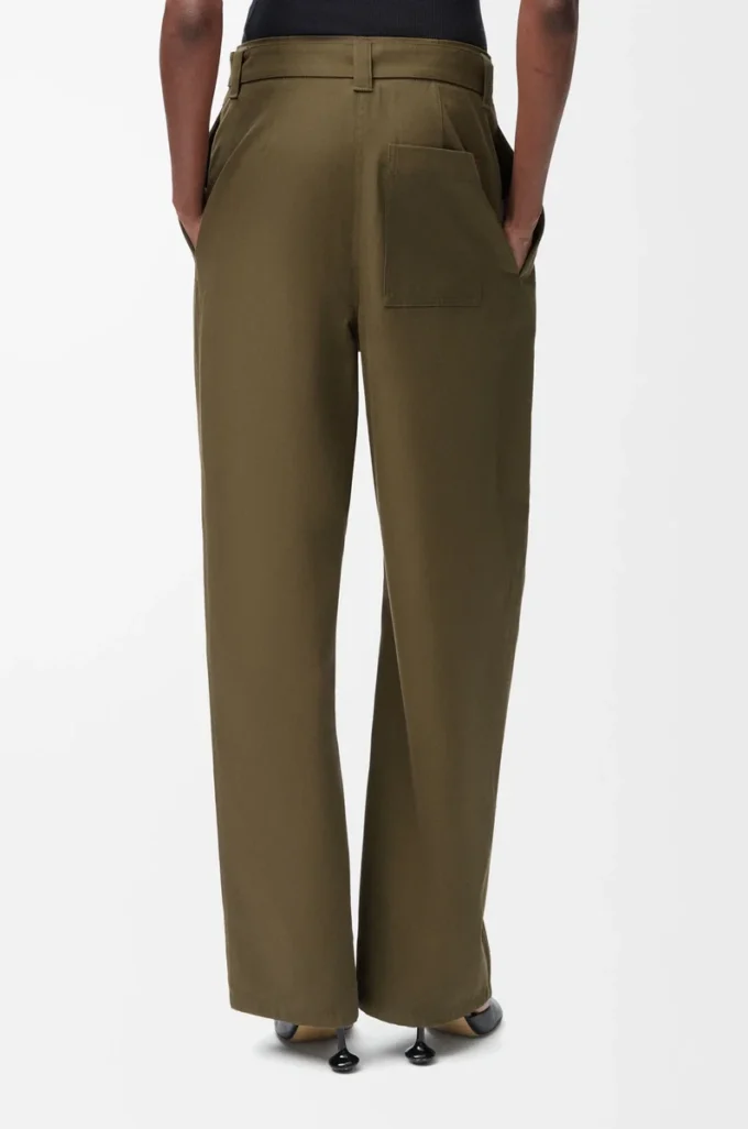 Byxor i bomull och silke Khaki Green Byxor i bomull och silke Khaki Green