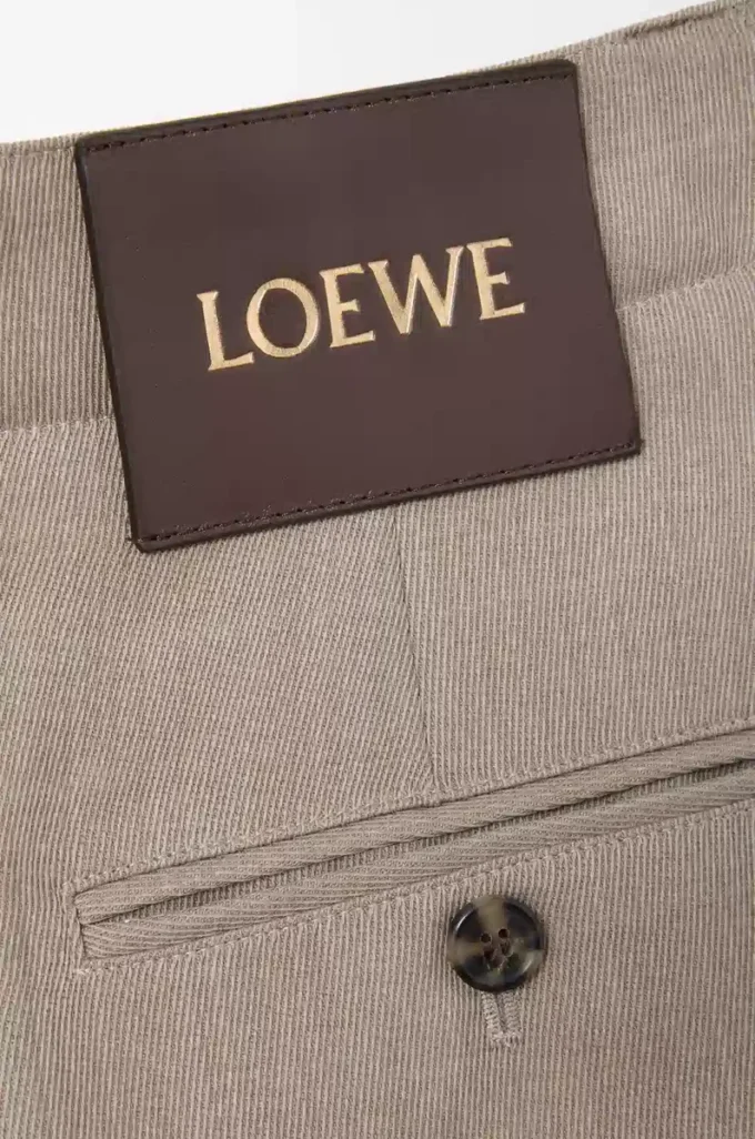 Byxor med bälte i ull Beige melange