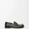 Campo loafers med flik bak i vaxat kalvskinn Sage/Black