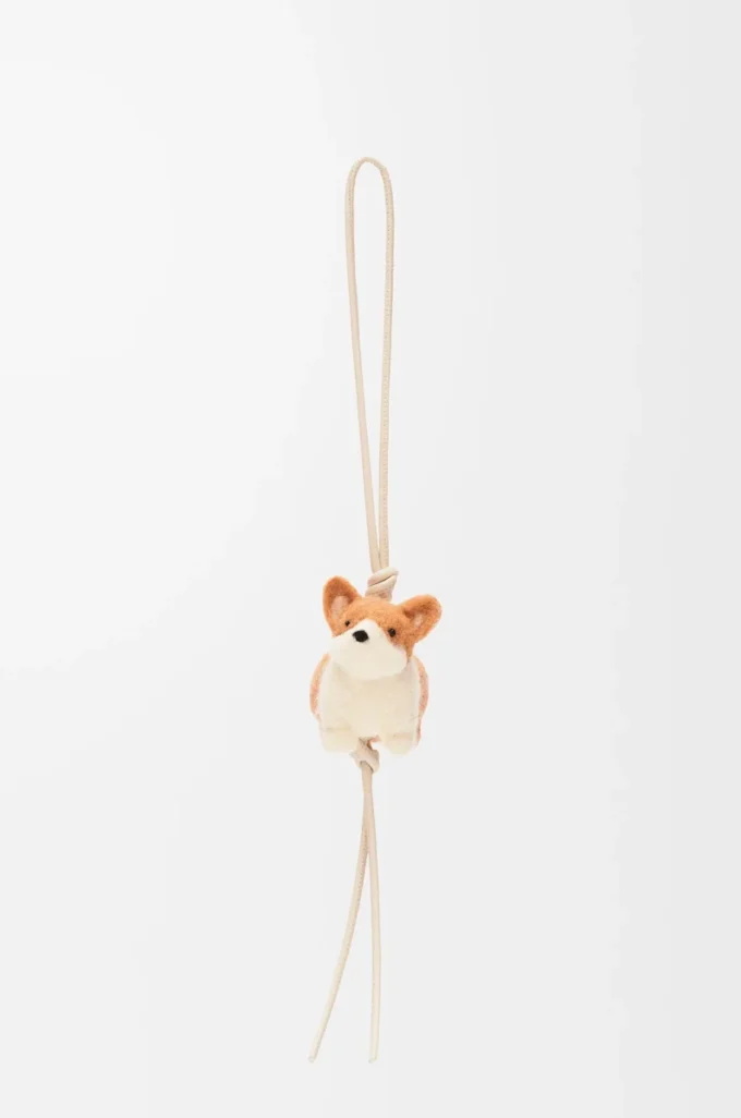 Corgi-berlock i filt och kalvskinn, mjukt vitt/orange