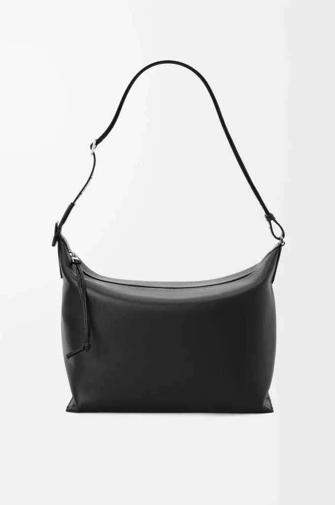 Cubi crossbody-väska i mjukt, slätt kalvskinn och jacquard, svart Cubi crossbody-väska i mjukt, slätt kalvskinn och jacquard, svart