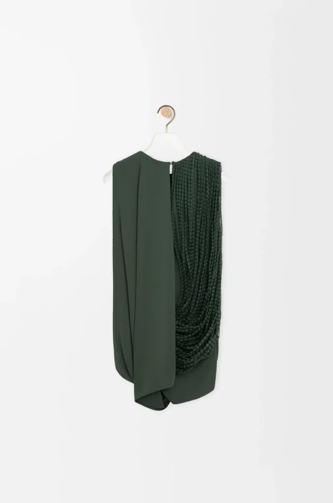 Dekorerad topp i viskos Khaki Green Dekorerad topp i viskos Khaki Green