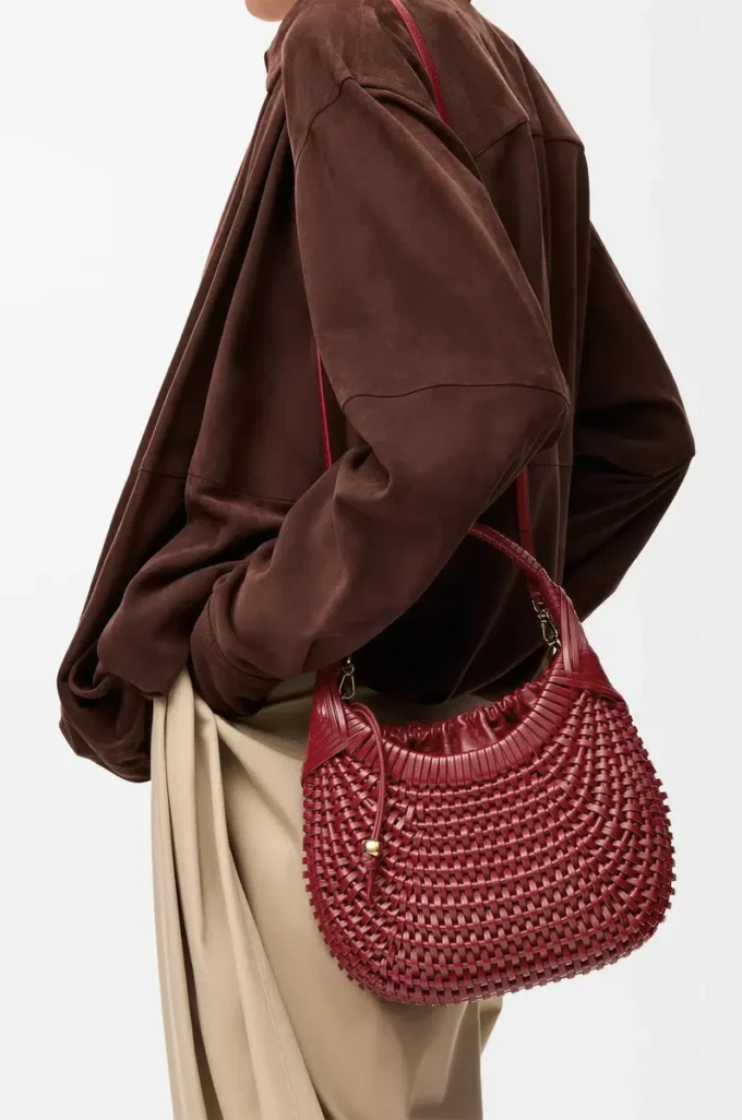 Diamond hobo-väska i kalvskinn Cherry