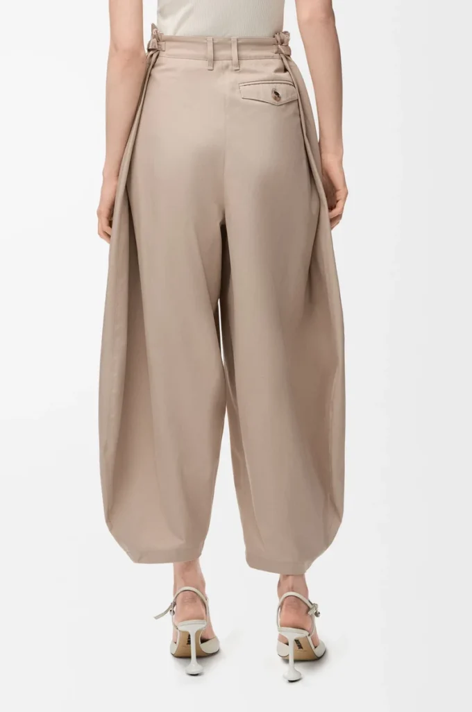 Drapade byxor i bomull och silke Beige