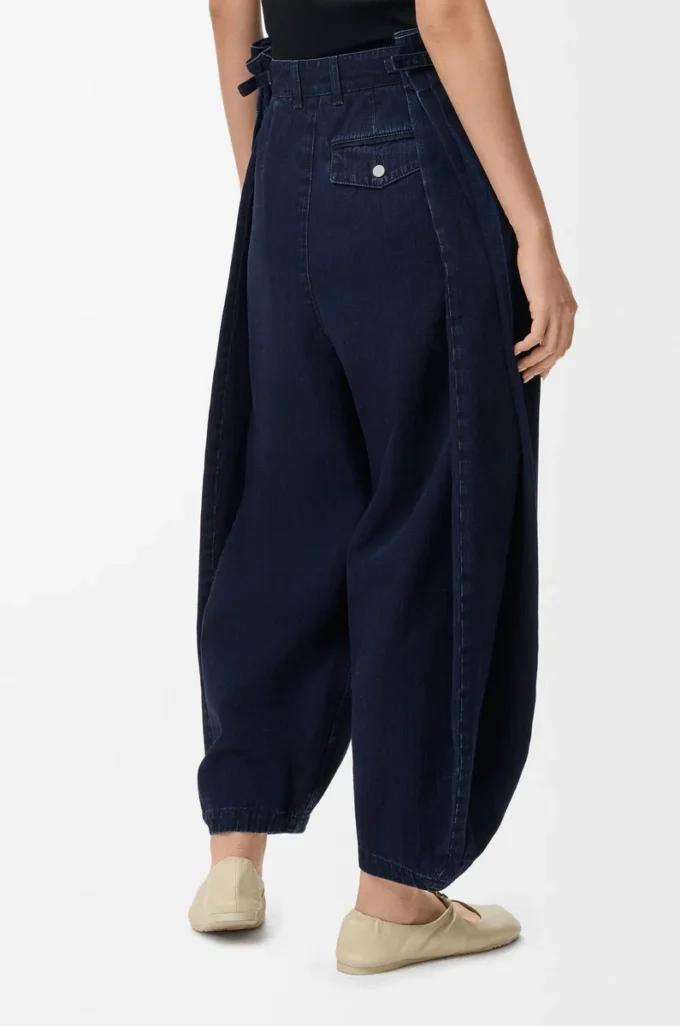 Drapade jeans i denim Mörk indigo