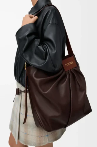 Draped tote i mjukt nappa-lammskinn Mörk kastanj