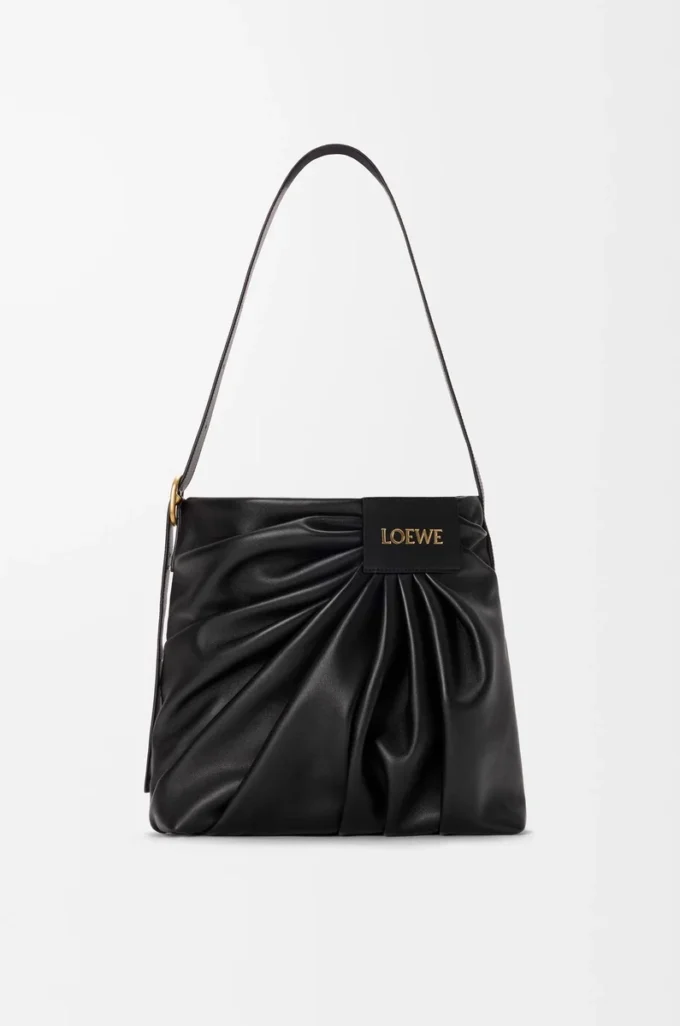 Draped tote i mjukt nappa-lammskinn Svart Draped tote i mjukt nappa-lammskinn Svart