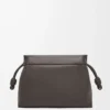 Flamenco satchel i glänsande mjukt kalvskinn Mörkgrå Flamenco satchel i glänsande mjukt kalvskinn Mörkgrå