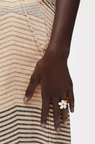 Flor-ring i sterlingsilver och emalj Guld/Vit